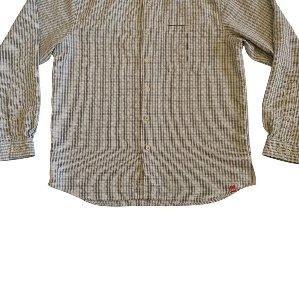 The North Face Men's Size M Button Down Long Sleeve Adult Plaid Shirt